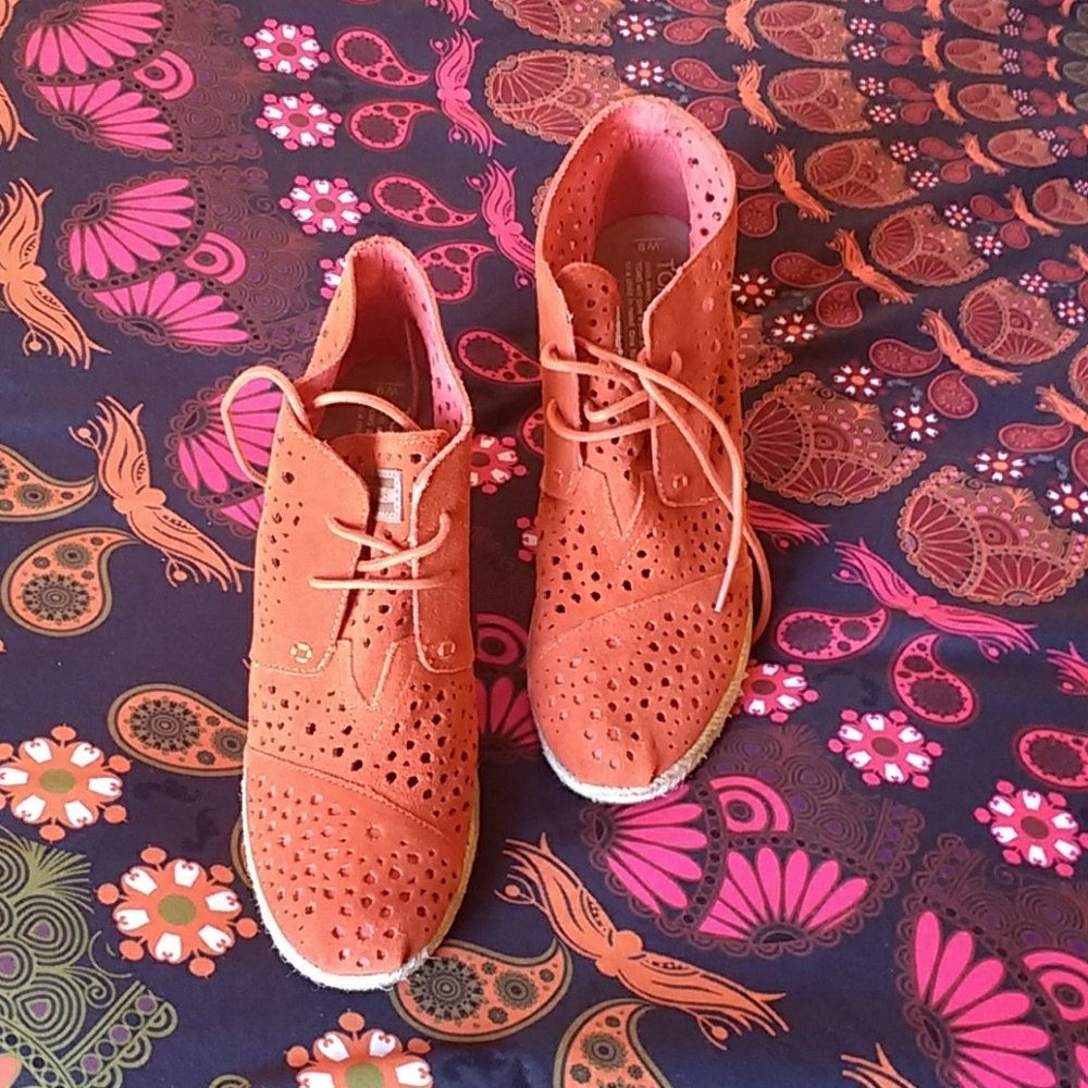 3" wedges